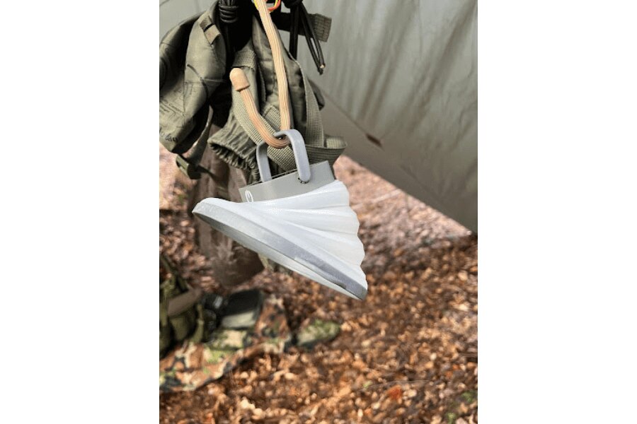 Scout Solar Light Tactical позициониране