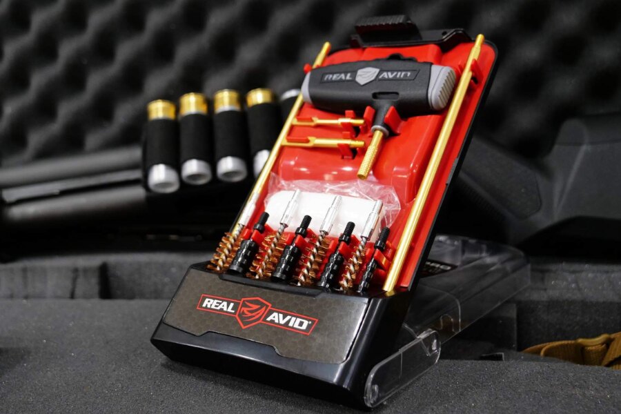 Комплект за почистване Gun Boss<sup>&reg;</sup> PRO HANDGUN Real Avid<sup>&reg;</sup>