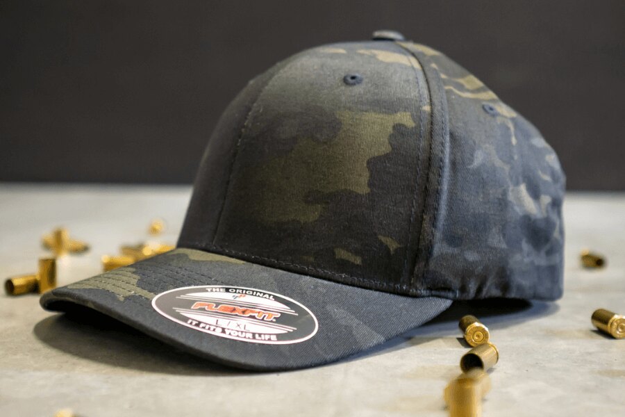 Шапка FlexFit в multicam дизайн. Източник: koreessentials.com