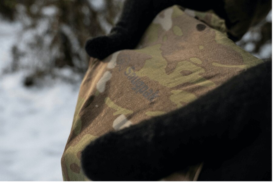 Панталони Sleeka Reversible Salopettes Snugpak – Full Leg Zip. Горен материал Paratex Light. Източник: L.G. (автор)