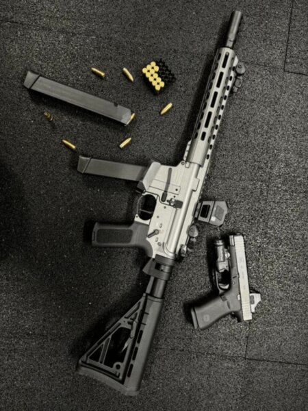 PCC карабина AR15-9 Schmeisser. Снимка: Rigad