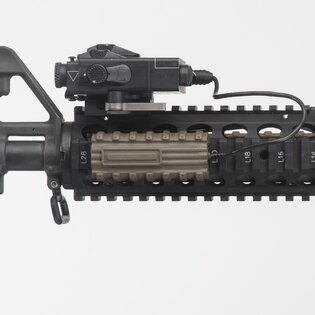 Държач за micro pocket превключвател с бутон Manta Defense®