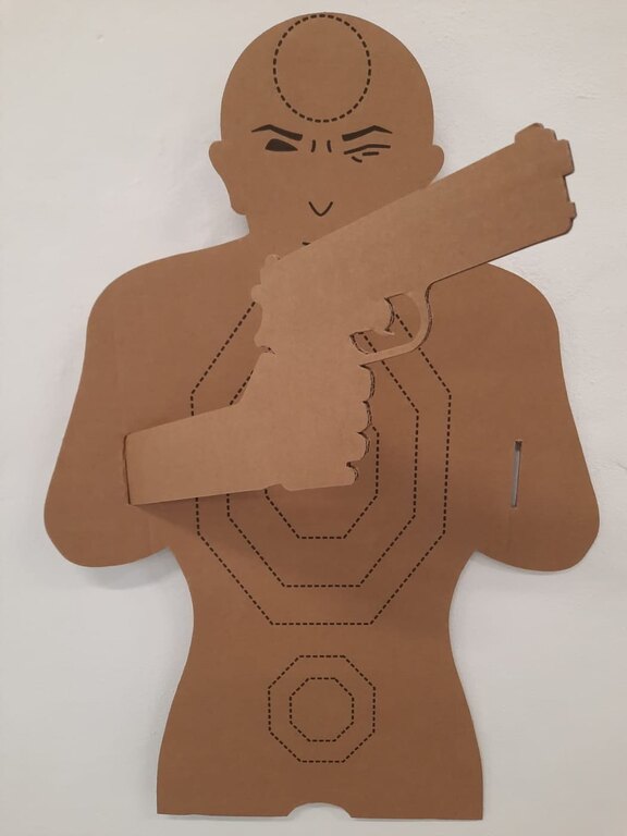 Картонена мишена мъж / оръжие 2 Real Target®