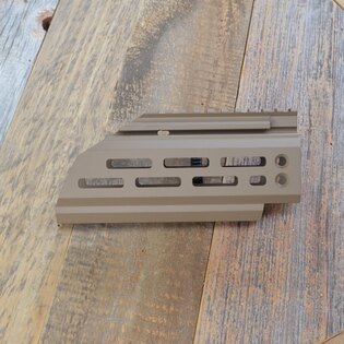 M-LOK® 6,84" CZ EVO 3 Scorpion HB Industries® предно ръкохватка