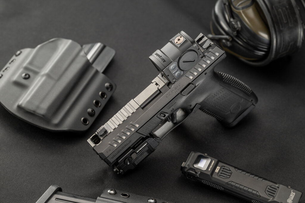 Пистолет CZ P-10 C PORTED / калибър 9×19 CZUB®