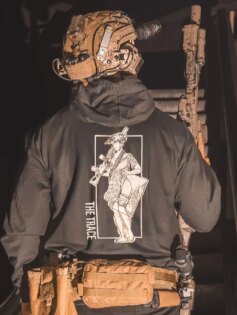 Суитшърт Machinegunner Statue The Trace®