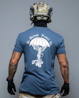 Тениска St. Michael Brothers in Arms®