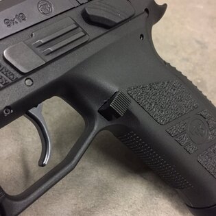 Удължен освобождаващ механизъм за пълнител CZ P07 / P09 HB Industries®